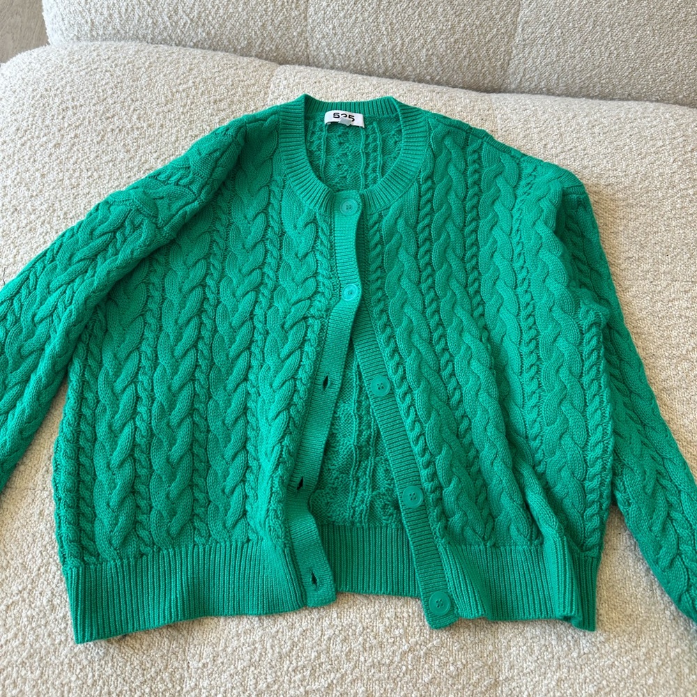 525 Green Cable Knit Sweater